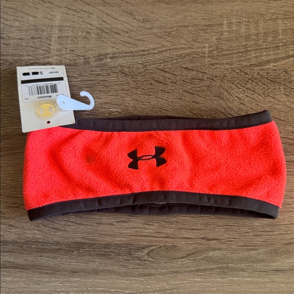 Under Armour Red and Black Fleece Headband - Picture 1 of 2